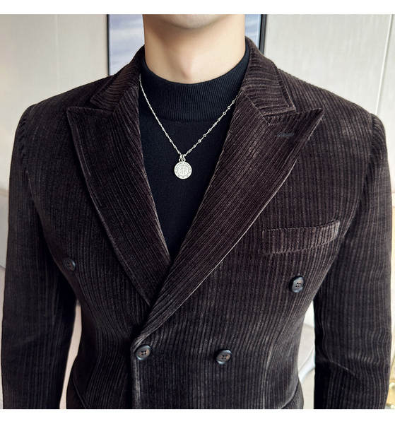 Vestido de outono e inverno de alta qualidade para homens com casaco de casaco duplo.