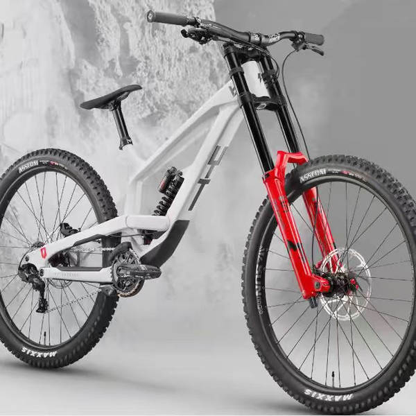 Novo alemão YT TUES DH 27.5 polegadas Fibra de Carbono/Alumínio Fortaleza dianteira de dois ombros