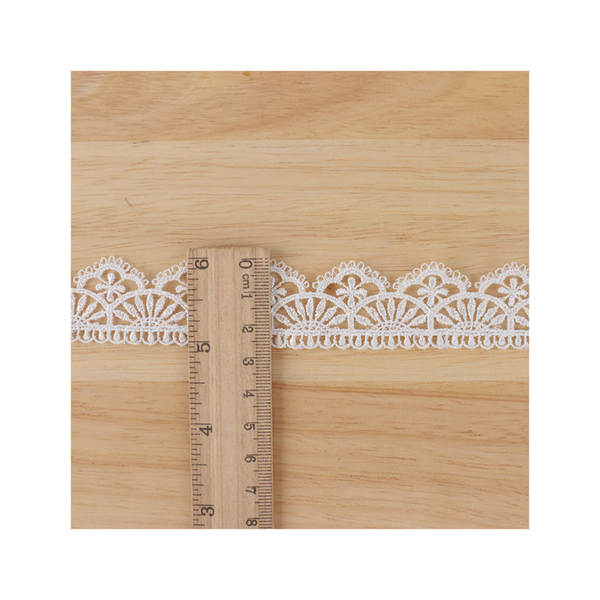 Bordado Branco para Roupas