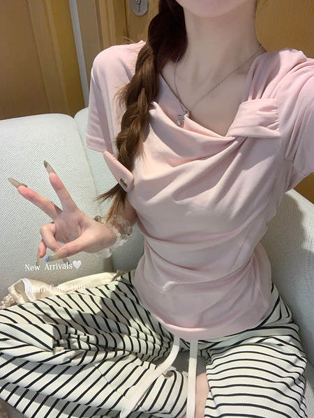 Camisa feminina rosa curta