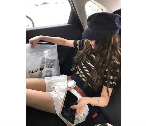 Miu 3a geração de roupas femininas de verão de 2025 novo T-shirt de polonês super bonito