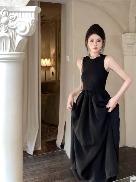 2026 novo modelo francês vintage chic colar calcanhar vestido de calçado sem mangas design sensação de costas vazio vestido feminino