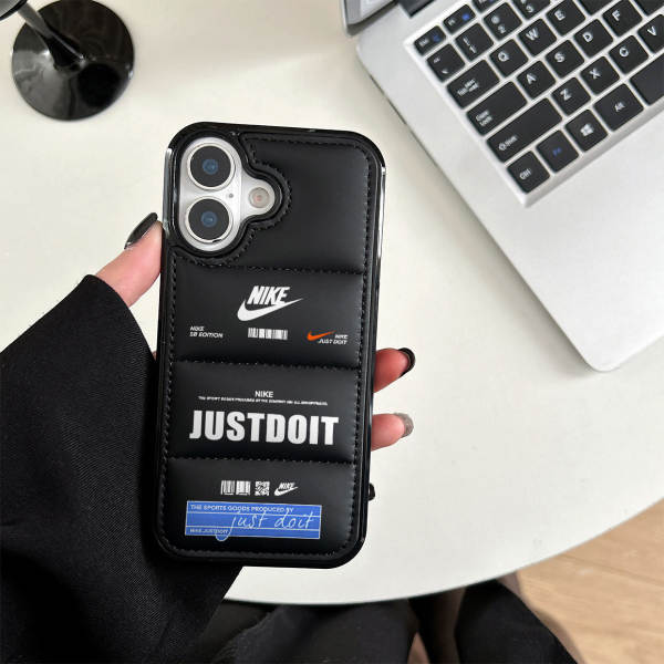 Capa Nike para iPhone 17 Pro