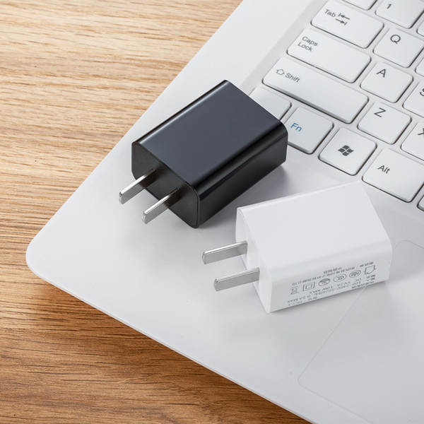 5V2A Charging Head 3C Certified Carregador de celular rápido para Apple iPhone Huawei Android Carregamento rápido