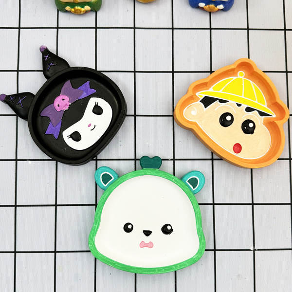 Série de bonecas de creme de lava de prato pequeno, novo e novo, bonecas de erva-de-ferrugem, estilo de gato de gatilho DIY manual