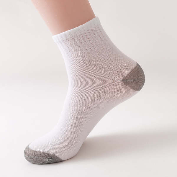 Meias esportivas masculinas