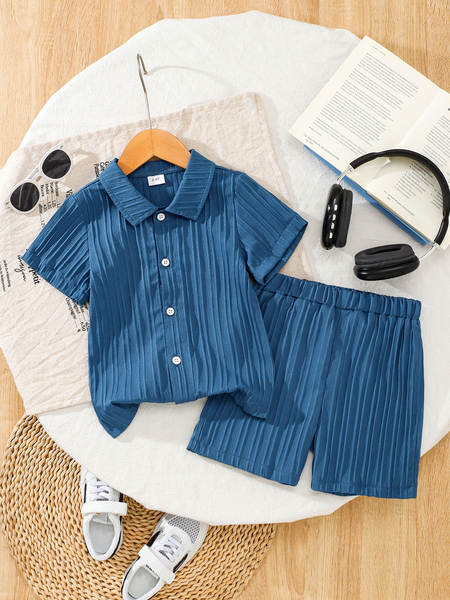Conjunto infantil de verão