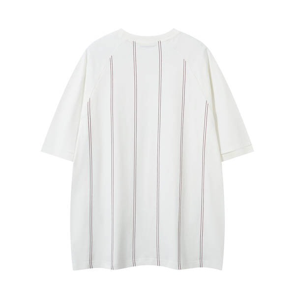Camiseta esportiva listrada