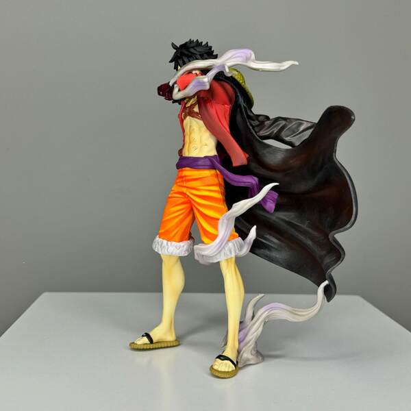 Estatua Luffy One Piece
