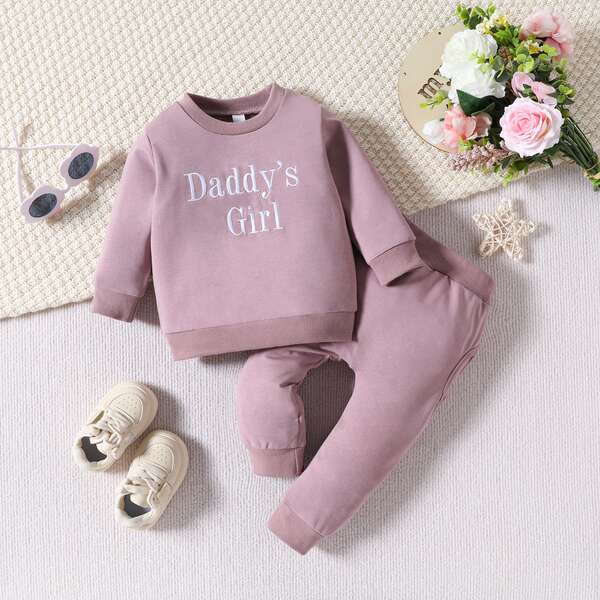 Conjunto de moletom infantil
