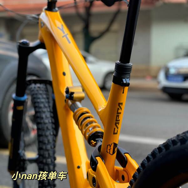 Novo YT CAPRA de fibra de carbono em todo o terreno enduro de alta velocidade 27,5/29 polegadas