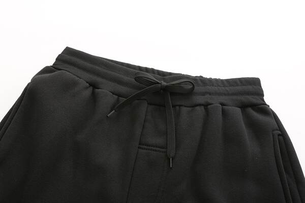 Conjunto Esportivo Masculino com Capuz e Calça