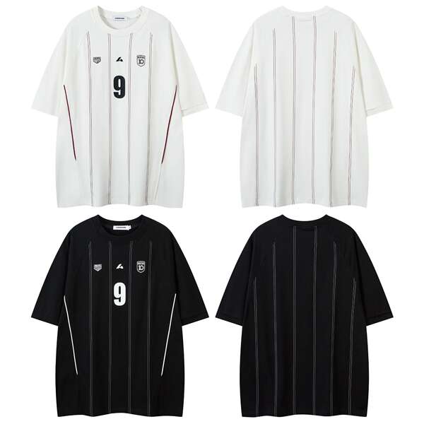 Camiseta esportiva listrada