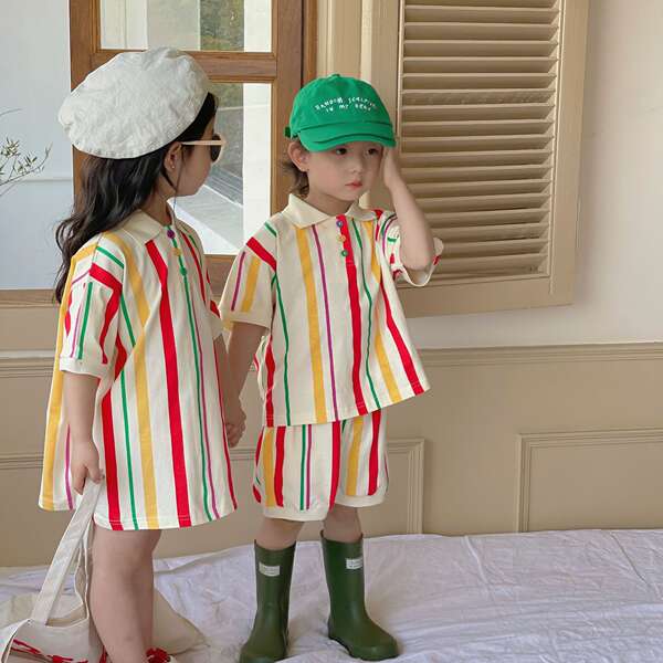 Conjunto de moletom infantil listrado