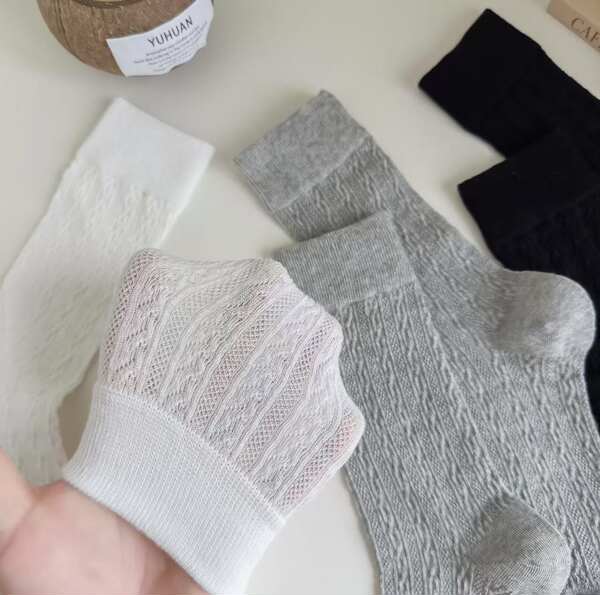 Meias de algodão femininas