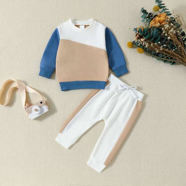 Conjunto de moletom infantil