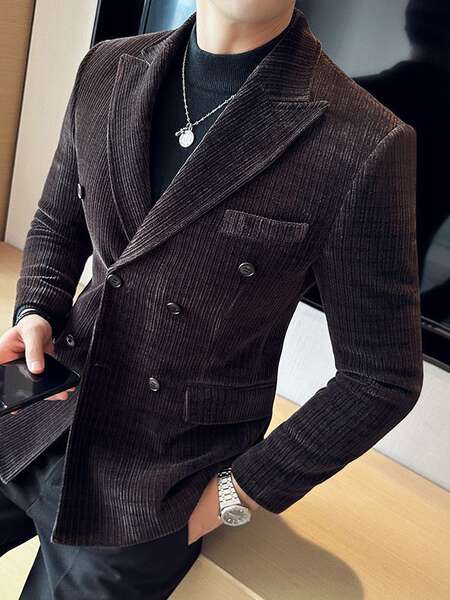Vestido de outono e inverno de alta qualidade para homens com casaco de casaco duplo.