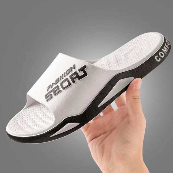 2023 Nova versão coreana de calçado masculino tendência vestido em casa banheiro de fundo grosso resistente ao desgaste homens calçados frios atacado