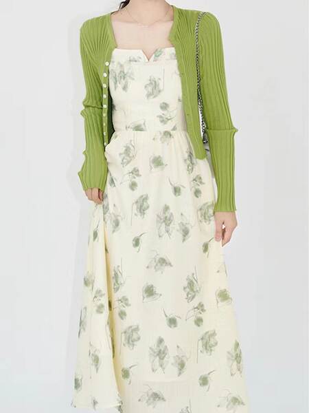 Conjunto de Crochê e Vestido Flor