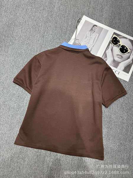 25 Primavera-Verão Nova Coleção Moda Idade Reduzida Duas camisetas de colarinho Miu alfabeto POLO T-Shirt T-Shirt
