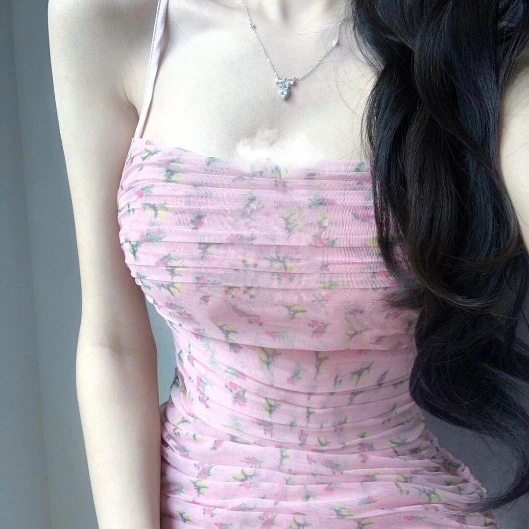 Vestido curto sem mangas rosa