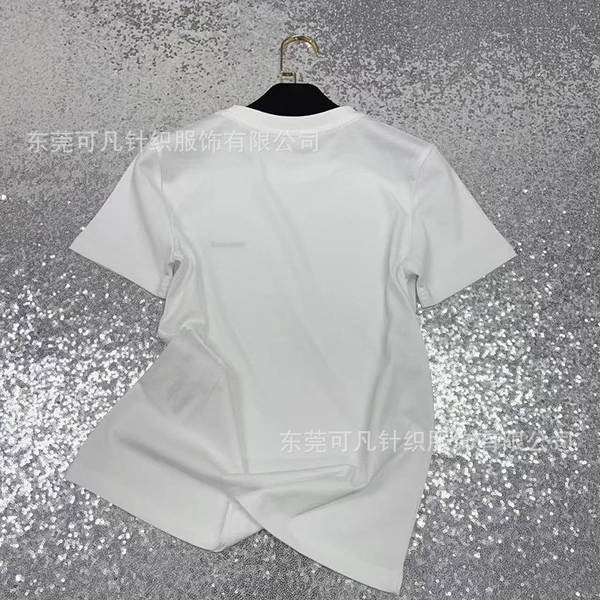 Camiseta feminina de manga curta