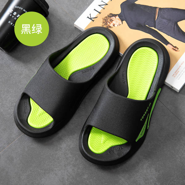 Chinelo de borracha macio para casa
