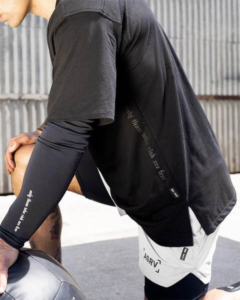 Camiseta masculina curta de verão