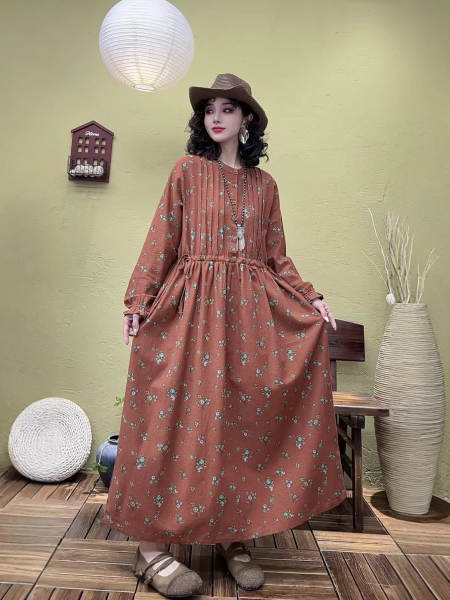 Vestido de manga longa em algodão e linho