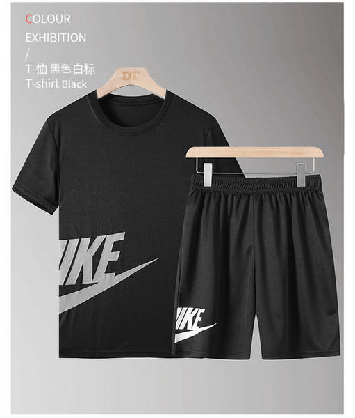 Conjunto de Camiseta e Shorts Masculinos