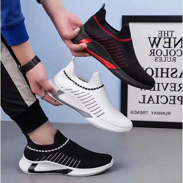 Sapatos masculinos 2026 Primavera Novo modelo de sapatos esportivos de moda suave e vazio para o tempo livre para homens