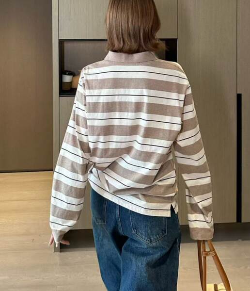 Versão do narcotraficante Primeira Primavera Novo MIU Mouse Rede Red Novo logotipo adesivo vestido com mangas compridas T-shirt homens e mulheres