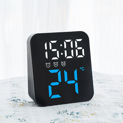 Novo relógio LED de projeção simples transfronteiriço de grande fonte de relógio eletrônico com relógio digital com temperatura 8013