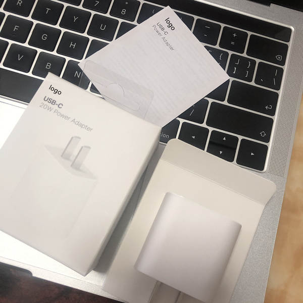 PD20W Apple Carregador PD linha de dados para iPhone 13 Apple 12 celular PD carregador rápido 20W cabeça de carregamento