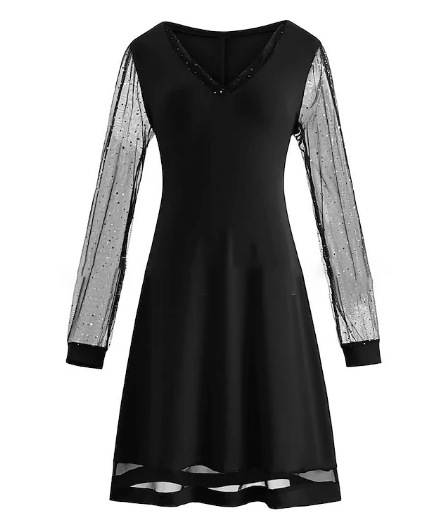 Vestido Preto com Lantejoulas