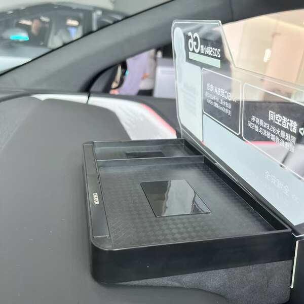 Aplicável a Pequeno Mitsubishi Peugeot Zero Run Biady Tencent Car Screen atrás da caixa de papel de toalha ETC
