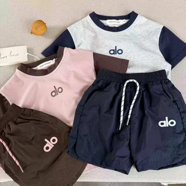 Conjunto de short e camiseta infantil