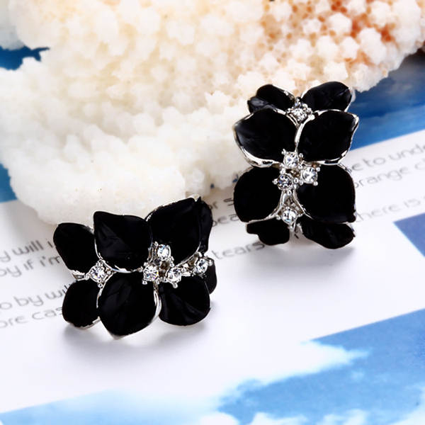 Conjunto de Colar e Brinco de Flor de Chá