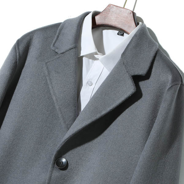Casaco de lã masculino curto