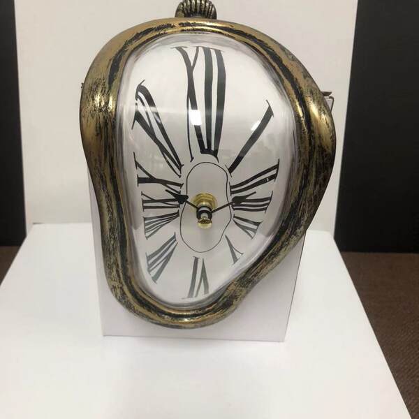 Stellar Amazon Wallclock Espanha Dali fundido relógio criativo distorção suspensão de relógio escaneamento
