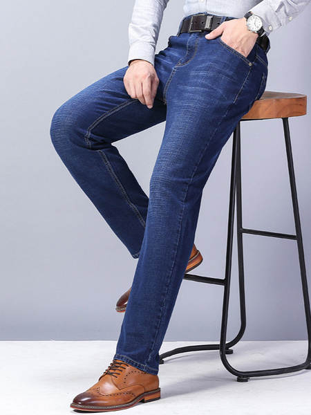 Fabricante de vendas diretas de jeans fina de verão de 2026 para homens de calça reta corpos flexíveis calças de lazer para homens jovens calças