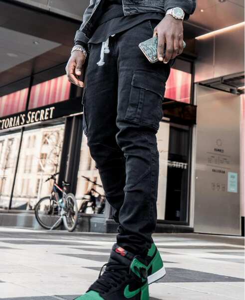 2021 Euro-americano transfronteiriço novo jeans masculino bolso lateral de pernas estreitas jeans NK388