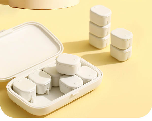 Caixa de Organização de Medicamentos Portátil