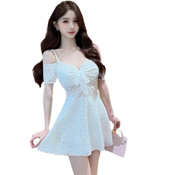 Vestido de Festa Curto com Decote em V