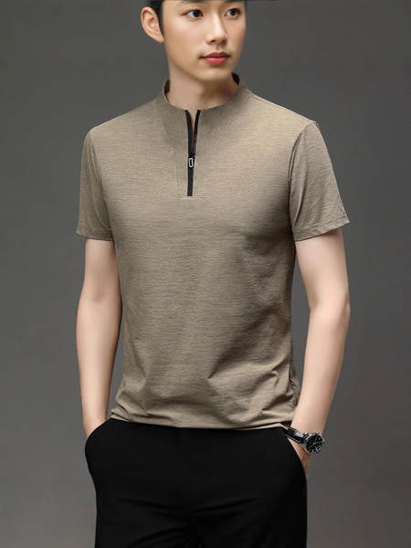 Novas roupas de verão masculinas de couro curto para homens T-shirts de couro curto para homens T-shirts de sexo masculino