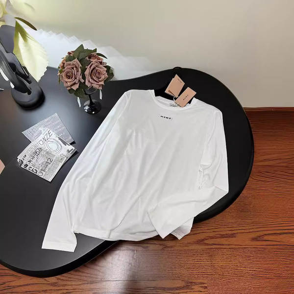 Camiseta feminina de manga longa para verão