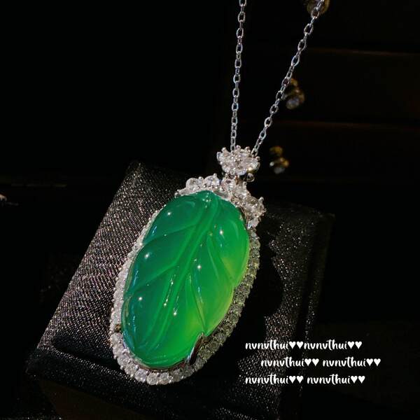 Pulseira e Colar de Jade Verde