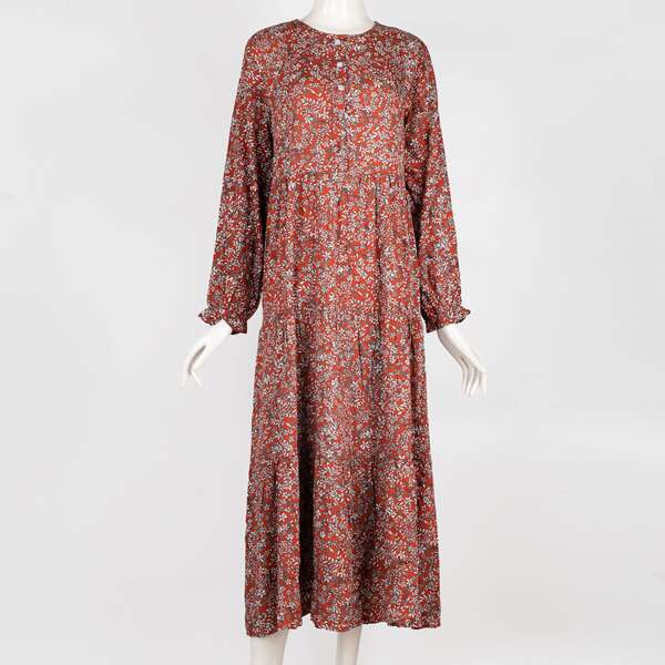2026 Pequeno pedaço de flor da Boêmia de primavera de moda feminina vestido de corda redonda vestido de corda grande