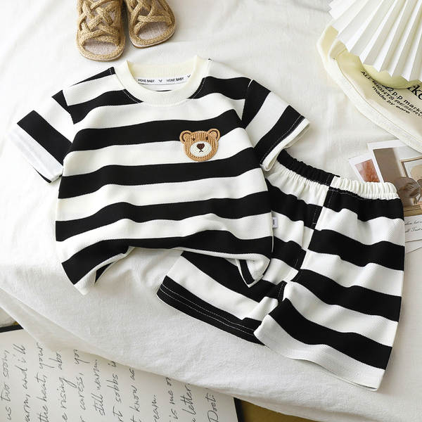 Conjunto short manga curta infantil listrado