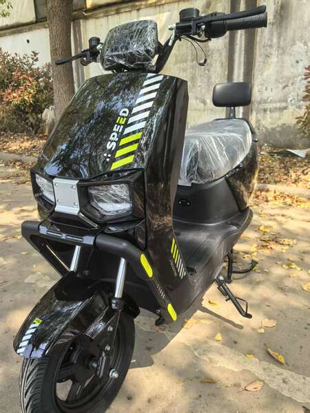 Motocicleta elétrica de alta velocidade de 72V de alta velocidade de escalada de alta potência para carros elétricos de garrafas elétricas